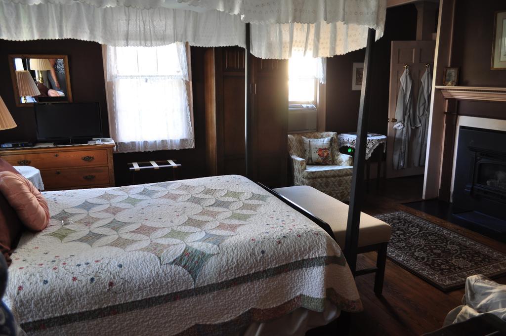 The Chester House Inn ภายนอก รูปภาพ